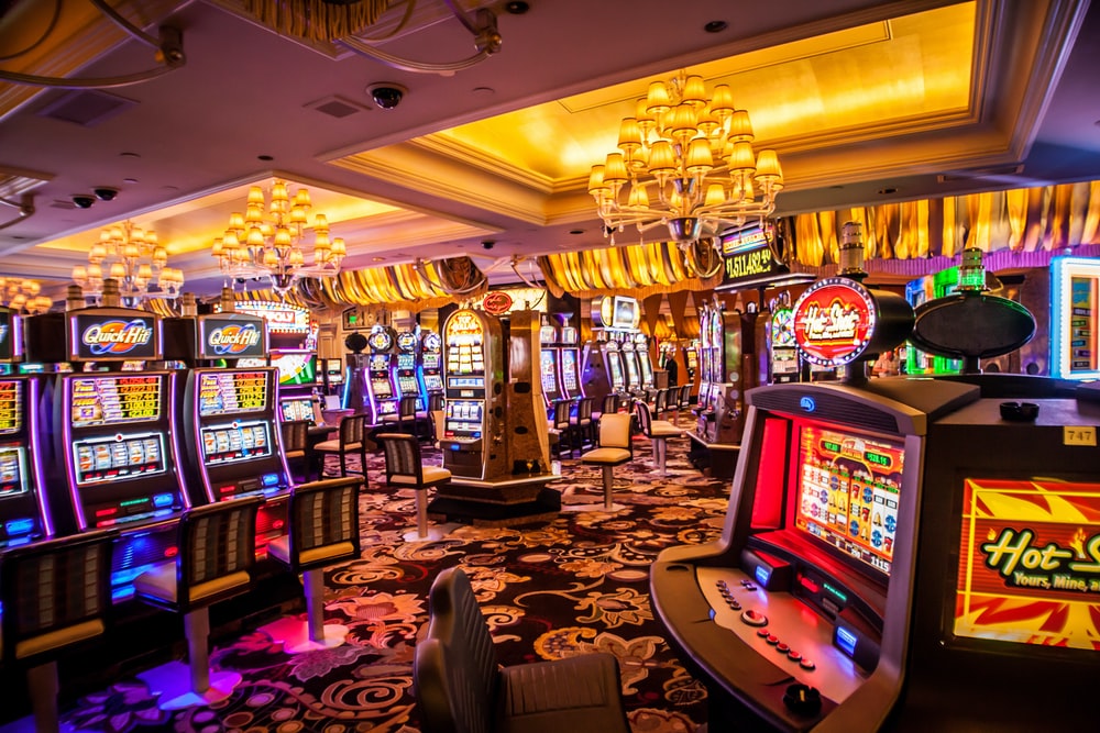 Take a Chance and Spin the Reels of Modern Online Slots